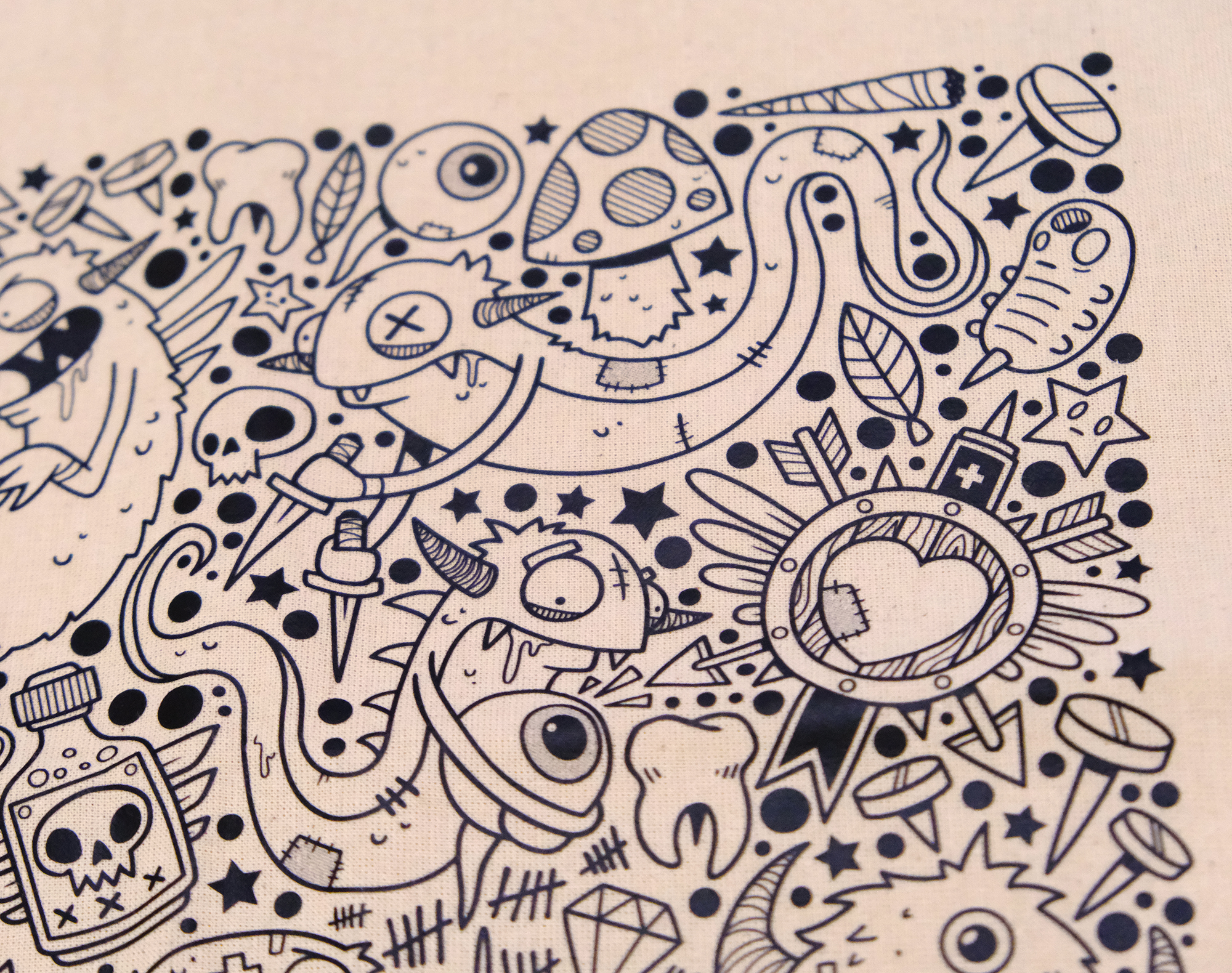 Mindless Capitalism Enabler - Economy Medium Tote Bag Natural - Image 7